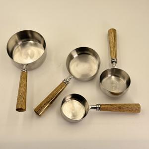 High Quality Wholesale Stainless Steel <b>Measuring</b> <b>Spoons</b> Coffee Powder <b>Measuring</b> Scoop Long Natural Wooden Handle <b>Measuring</b> Cups - Product Image 1