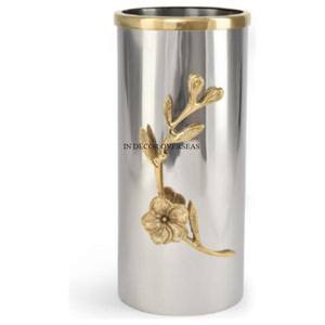 Vase à fleurs en métal de qualité supérieure poli brillant de finition de couleur argentée avec support de base de concepteur de feuilles de gingko plaqué or - Product Image 6