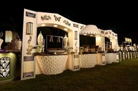 Service de traiteur Navrange Comptoir Pani Puri Premium Live pour mariages roi international