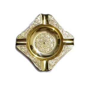 Handcrafted <b>vintage</b>-style decorative brass <b>ashtray</b> for home decor - Product Image 2
