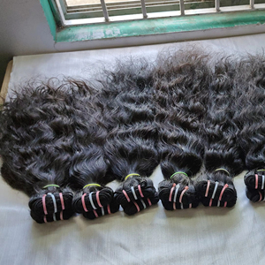 Extensiones de Cabello Humano Remy Indio Virgen Sin Procesar, 100% Cabello de Templo, Suave, Ondulado Suelto, Ondulado Profundo, Ondulado al Agua, 100g - Product Image 1