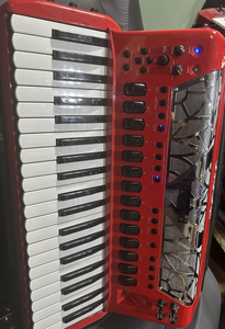 Acordeón V-FR-8X Rojo ORIGINAL NUEVO DE MARCA, Pianos, Teclados, Órganos Folk&World - Product Image 2