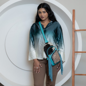 กระเป๋าคาดลำตัวหนังแท้สำหรับผู้หญิง, กระเป๋าคาดอกสไตล์ตะวันตกทำจากไนลอนกลางแจ้ง - Product Image 2