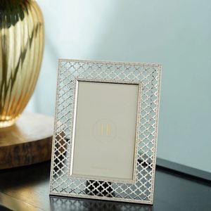 Cadre Photo en métal découpé au Laser en laiton AK en nickel fini cadre tendance pour accents de décoration de table/décor de chambre - Product Image 1