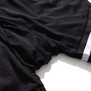 กางเกงขาสั้นผ้าฟลีซผ้าฝ้าย 100% สำหรับผู้ชายพร้อมเอวยางยืด - Product Image 4