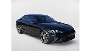 Audi S4 Prestige 2023, d'occasion en excellent état - Product Image 2