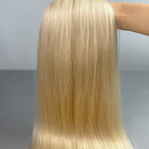 Precio de fábrica Cabello humano vietnamita a granel Brillo natural Cutícula libre de enredos Alineado Textura saludable Mercado de exportación - Product Image 1