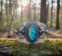 Bracelet manchette large en argent sterling 925 plaqué or avec motif feuille de labradorite, pierre ovale à reflets verts, style bohème pour femme