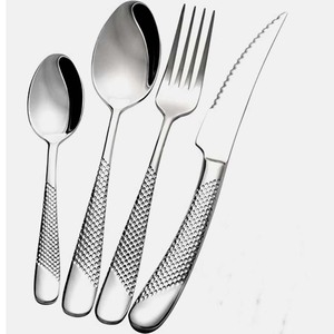 Cuillère fourchette personnalisée en métal avec finition miroir Couverts au design plat moderne Couteaux à long manche et Cuillère Fourchette Couverts - Product Image 5