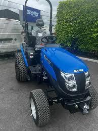 Tondeuse électrique Iseki SXG 326 avec bac à herbe à décharge arrière, capacité 150L - Product Image 3