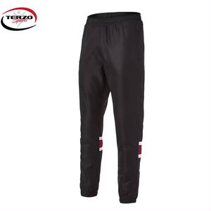 Nuevo Top superventas precio al por mayor hombres chándal 100% Material de alta calidad hecho mejor hombres chándal hecho en Pakistán - Product Image 4