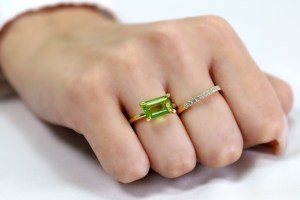 Anillos de piedras preciosas de Plata de Ley 925 sólida chapada en oro de 18 quilates Peridot verde Esmeralda corte facetado forma rectangular para bodas fiestas - Product Image 2