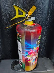 Lanzador de Confeti de un Solo Chorro de Alta Gama, Cilindro de Hierro con Boquilla de Plástico, Ecológico, Duradero, Portátil, 4 kg, para Revelación de Género, Graduación - Product Image 6