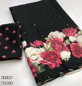 Nuevo Sari Floral de Seda Tussar Tejido a Mano para Mujer con Bordado, Trabajo con Espejo y Lámina, Borde con Corte Festoneado, Hecho en India - Product Image 2