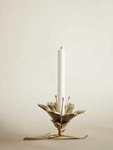 Candelero de Metal de anillo clásico diseñado para múltiples estilos de decoración con estructura resistente y acabado suave perfecto para el hogar - Product Image 5