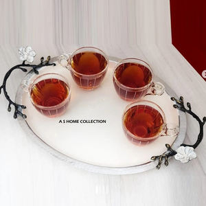 Plateau de service alimentaire en aluminium avec design tête de renne, idéal pour les accessoires de restaurant, d'hôtel et pour un usage domestique - Product Image 2