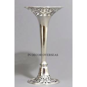 Verre clair de qualité supérieure fait de plus de fantaisie Unique Designer Table de mariage Centre de table Décoration Trumper Flower Display Vase - Product Image 5