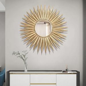 Art mural en métal avec rayons de soleil dorés et miroir, parfait pour l'entrée, le salon, les événements et la décoration de fête, provenance d'Inde - Product Image 6