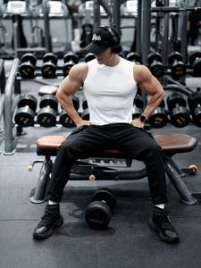 Camiseta sin mangas de Fitness de alta calidad superventas Trending White Blank Gym Camiseta interior de alta calidad para hombre a la venta - Product Image 2