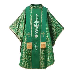Vêtements liturgiques catholiques traditionnels, vêtements religieux brodés de haute qualité, chasuble d'église sur mesure, robes de prêtre - Product Image 1