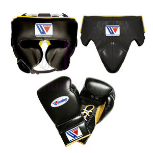Ensemble de boxe d'entraînement personnalisé de qualité supérieure, gants de boxe en cuir de vache, protège-tête, protège-aine, nouveau kit d'entraînement décontracté - Product Image 1