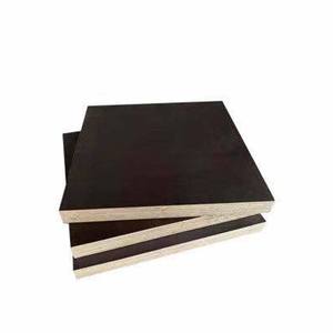 Madera contrachapada de chapa de álamo natural 4x8 18mm de espesor E0 Emisión de formaldehído estándar para decoración de muebles y hoteles - Product Image 3