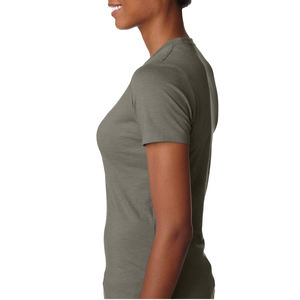 Camiseta Softstyle para mujer, camiseta DryBlend, estilo ajustado, manga corta, cuello redondo, Bella Canvas, ropa personalizada, camiseta de Jersey fino - Product Image 2