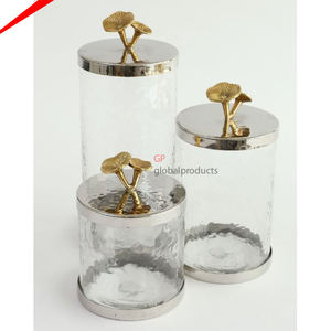 Boîte en verre pour articles d'hôtel de conception premium avec couvercle décoratif en marbre et en métal pour les décorations - Product Image 3