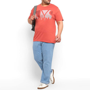 T-shirt en coton vierge surdimensionné de grande taille pour hommes, épaules tombantes épaisses avec impression lourde et personnalisée - Product Image 4