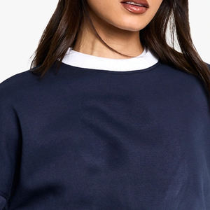 Sweat-shirt confortable pour femmes avec polaire isolante, design à prix avantageux, manches longues, service OEM, design / couture de haute qualité - Product Image 2