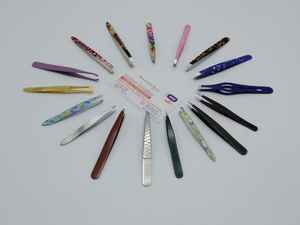 แหนบติดขนตา สแตนเลส เหล็กญี่ปุ่น คุณภาพสูง ระดับมืออาชีพ ออกแบบตามหลักสรีรศาสตร์ สะดวกสบาย / ลดความเมื่อยล้าของมือ คุณภาพสูง - Product Image 3