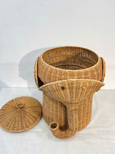 Cesta de almacenamiento en forma de elefante ecológica de ratán natural con diseño único de jacinto de agua endulza tu espacio vital Vietnam - Product Image 3