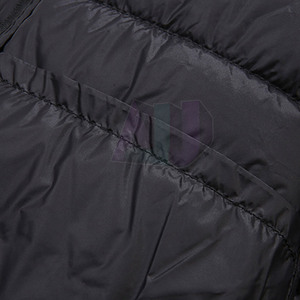 Chaqueta de Invierno Acolchada para Hombre de Alta Calidad con Características Impermeables, Transpirables y Resistentes al Viento, Logotipo Frontal, Estilo Casual para Exteriores - Product Image 5