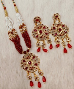 Top fabricant indien Premium qualité plaqué or Vintage Kundan collier avec boucles d'oreilles bijoux de mode élégants pour fille - Product Image 1