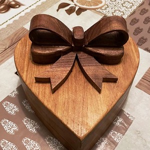 Boîte en bois artisanale en forme de coeur Vente chaude Cadeaux et artisanat Boîtes en bois Signes muraux fabriqués en Inde - Product Image 3