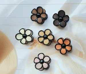 คลิปหนีบผมสุดหรูคุณภาพสูงสำหรับผู้หญิงวัสดุพลาสติกทนทานเหมาะสำหรับใช้ในสำนักงานและใช้ในบ้านในราคาที่ดีที่สุด - Product Image 4