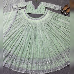 Nouveau Bollywood Style Designer Georgette Séquence Broderie Travail Lehenga Choli pour les femmes Mariage Fonction Porter Fantaisie Lehenga - Product Image 4