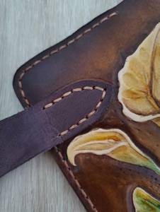 Bolso de Mano Tipo Clutch de Cuero 100% Genuino con Bordado Floral de Calidad de Exportación, Impermeable, Portátil y con Múltiples Ranuras para Tarjetas - Product Image 5