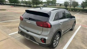 Kia Niro Touring Edición Especial 2022, Tracción Delantera, Certificado, Limpio y Poco Usado, Automático, Volante a la Izquierda, Cuero Oscuro, Turbo Eléctrico - Product Image 4