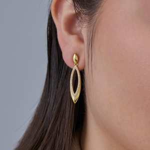 Pendientes de Plata 92.5 con Diseño Geométrico de Pluma y Circonitas, Perlas y Diamantes Dorados, Ideales para Fiestas y Bodas - Product Image 2