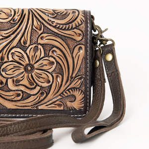 Nouveau sac à main en cuir usiné de créateur occidental de qualité supérieure sculpture florale sac à main occidental accessoires de luxe pour femmes - Product Image 3