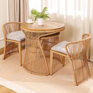 Mesa de Té de Ratán Natural Hecha a Mano para Dos Personas, Muebles Tejidos para Interiores - Product Image 1