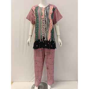 Pyjamas pour femmes vêtements de nuit pour un usage quotidien - Product Image 1