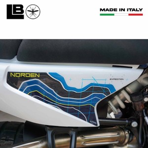 Adesivi 3D per Pannelli Laterali Moto Compatibili con Husqvarna Norden 901 2023, Accessori per Pannello Posteriore - Product Image 5