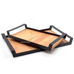 Plateau de service rectangulaire moderne en bois d'acacia avec poignées Plateau décoratif à double matériau pour les collations et les boissons Plateau de table - Product Image 1