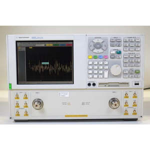 Analizador de Redes Vectoriales de Alta Frecuencia de 2 Puertos 10 MHz-20 GHz Keysight E8362B Precio Negociable - Product Image 3