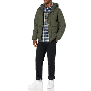 Les vestes bouffantes Slim Fit pour hommes fabriqués professionnels tiennent des vestes rembourrées de nouveau Style bas quantité minimale de commande matériel de tissu de service OEM - Product Image 4