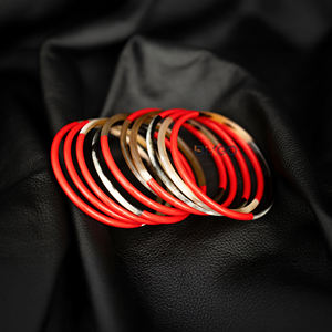 Brazalete de cuerno de búfalo negro natural, laca de medio color, hecho a mano en Vietnam - Product Image 3