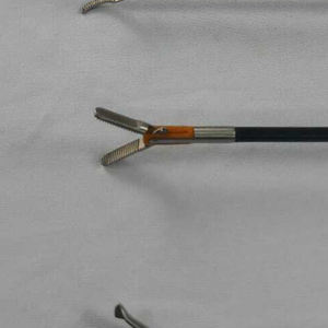 Portaagujas laparoscópico de alta calidad para instrumentos quirúrgicos - Product Image 4