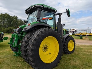 Tracteur à chenilles d'occasion JOHNN 7R 230 95HP 4x4, machines agricoles, moteur, pompe, boîte de vitesses, garantie 1 an, France, qualité supérieure - Product Image 4